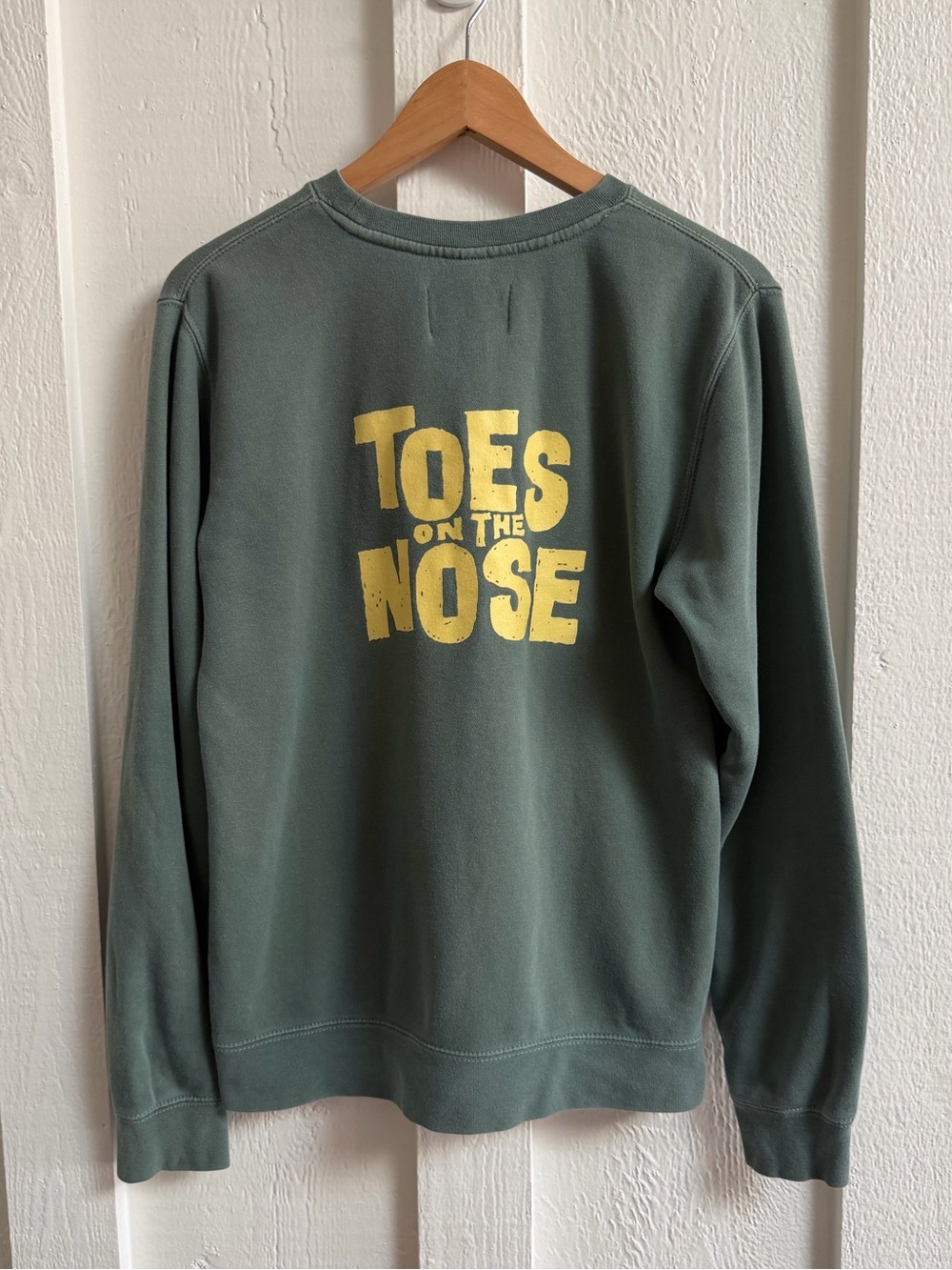 Green "Toes on the Nose" Sweatshirt Pullover Vintage - XS